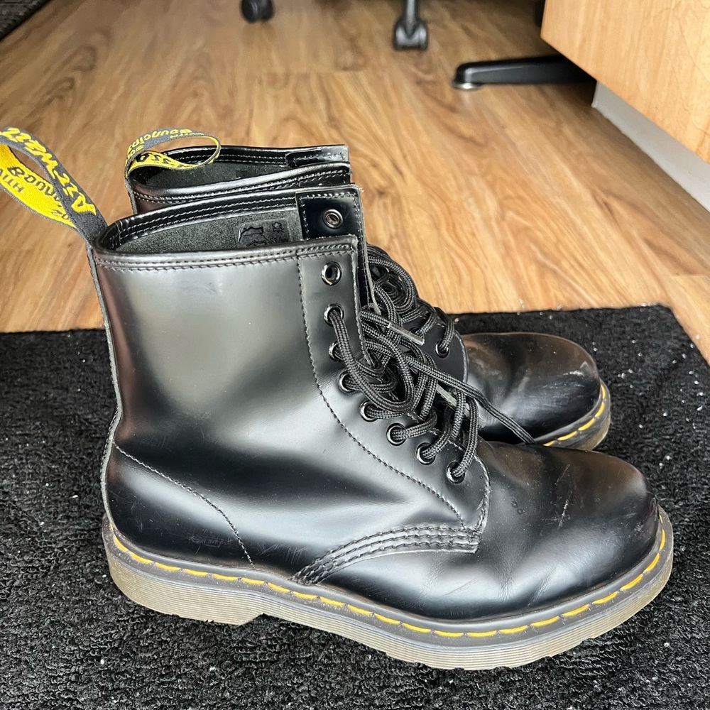 Dr. Martens 1460 boots